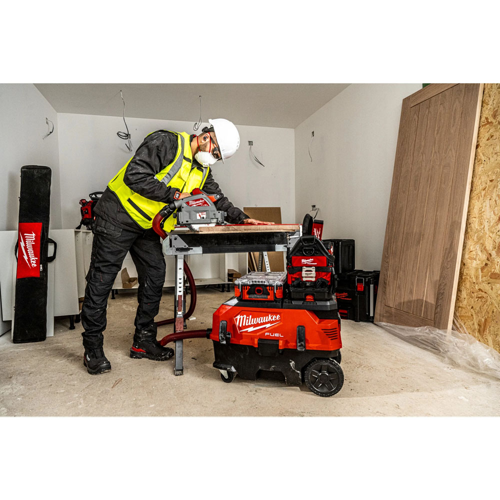 Öryggishjálmur Bolt™ 100 Unvented m/Hökuól Hvítur - Image 3